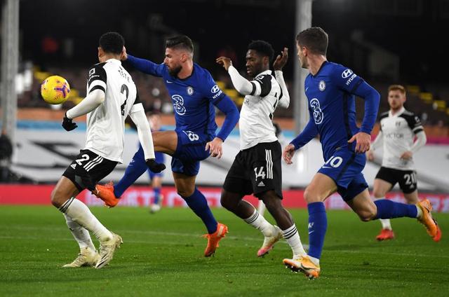 邵佳一谈成为国足主帅：正在家看电脑突然收到700多条信息